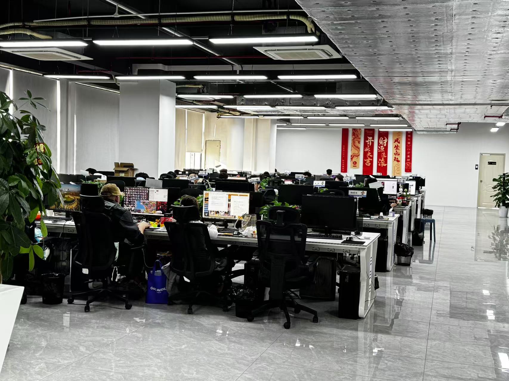 廣州肺魚網(wǎng)絡(luò)科技 引領(lǐng)網(wǎng)絡(luò)技術(shù)研發(fā)與服務(wù)的創(chuàng)新先鋒